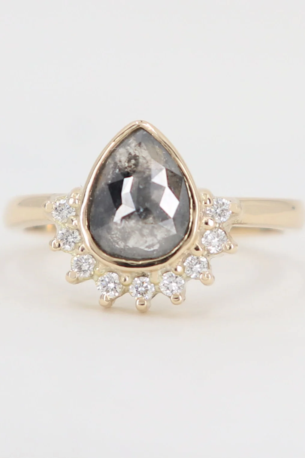 Etherial Grey Diamond - Image 3