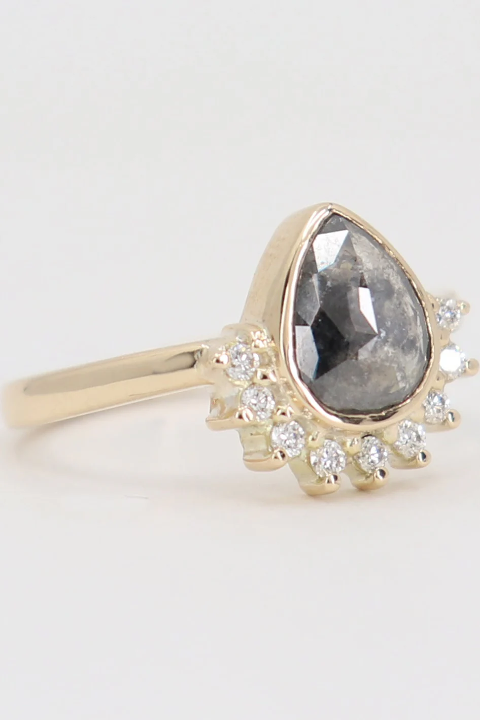 Etherial Grey Diamond - Image 5
