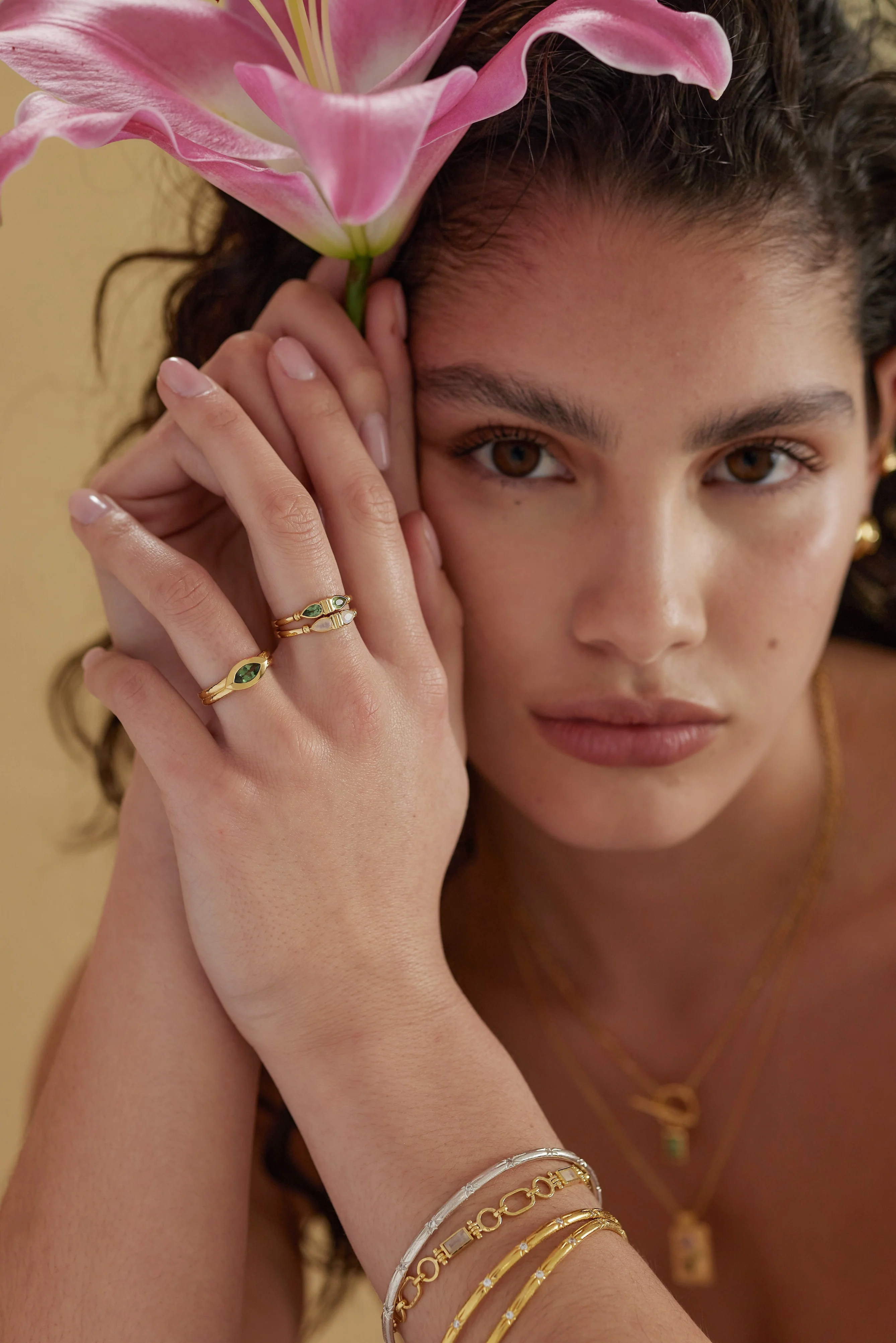 Amara Marquise Apatite Gold Ring - Image 3